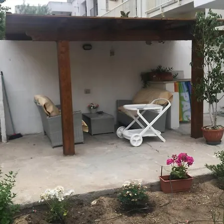 Marina House Nyaraló